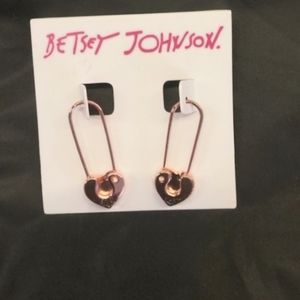 Betsy Johnson lock heart earrings in rose gold